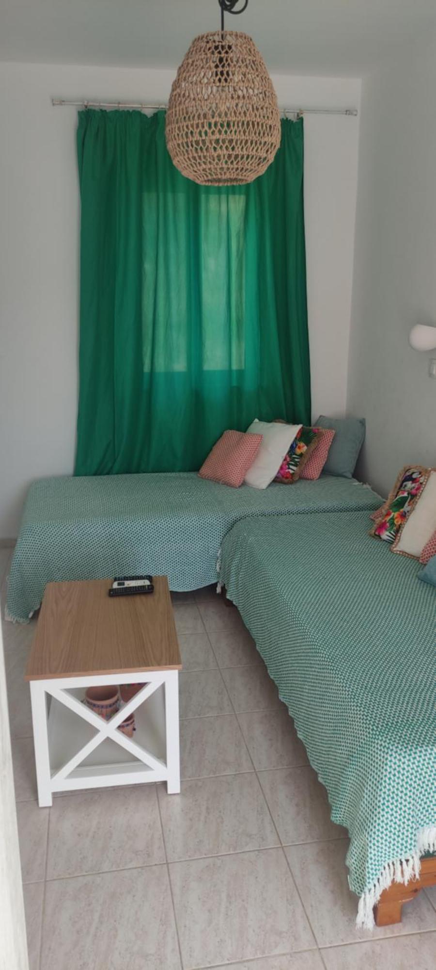 Nikos Studios Livadia  Стая снимка
